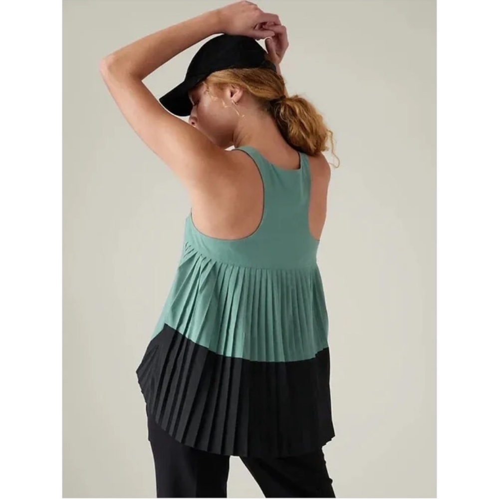 Athleta Swing Forward Pleated Tank Top Dark Turquoise and Black Large